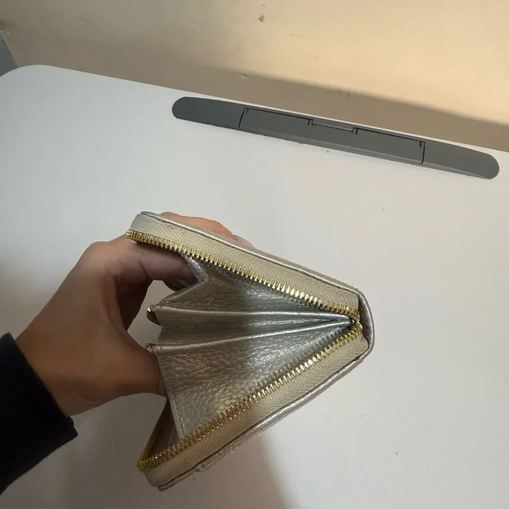 Chic Metallic Clutch Bag - Picture 8 of 11
